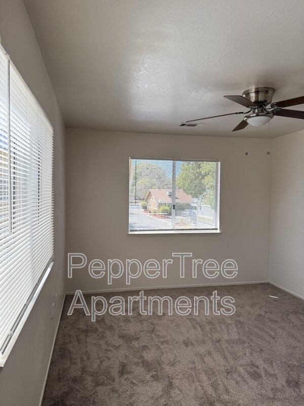 760 E Elm Ave #A - Photo 5 of 6