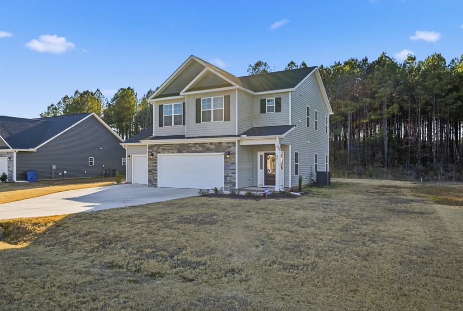 106 Knotts Berry Rd - Photo 2 of 50