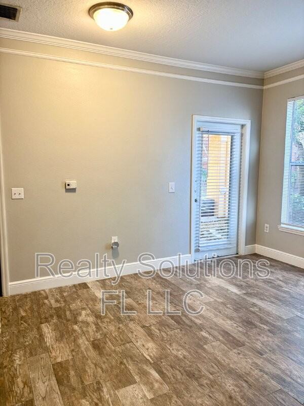 19914 Villa Creek Dr #104 - Photo 4 of 24