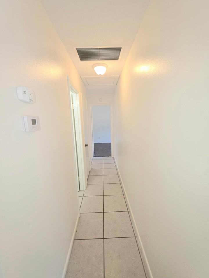 9304 Bahia Rd - Photo 7 of 13