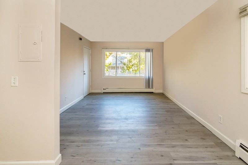 3016 Pleasant Ave #101 - Photo 3 of 7