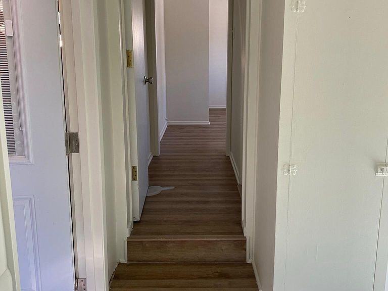 825 W Anapamu St - Photo 6 of 7