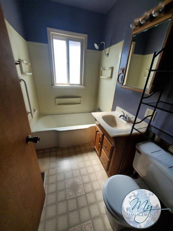 757 Eastland Dr - Photo 7 of 11