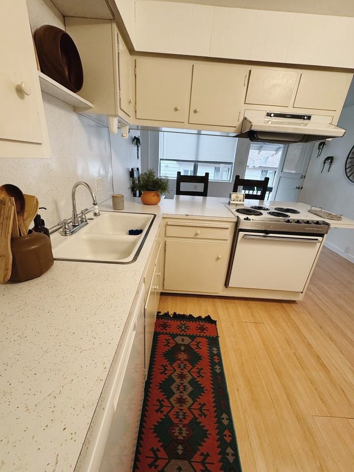 5418 Shasta Ave - Photo 4 of 23