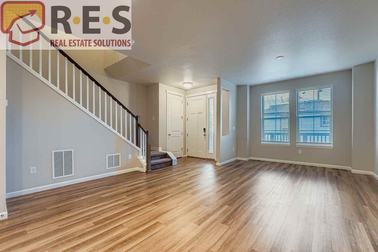 6831 Bethany Dr - Photo 7 of 17