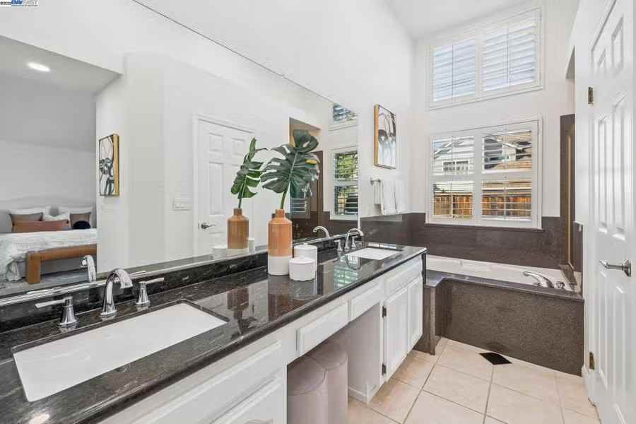 3419 Park Pl #NA - Photo 3 of 17