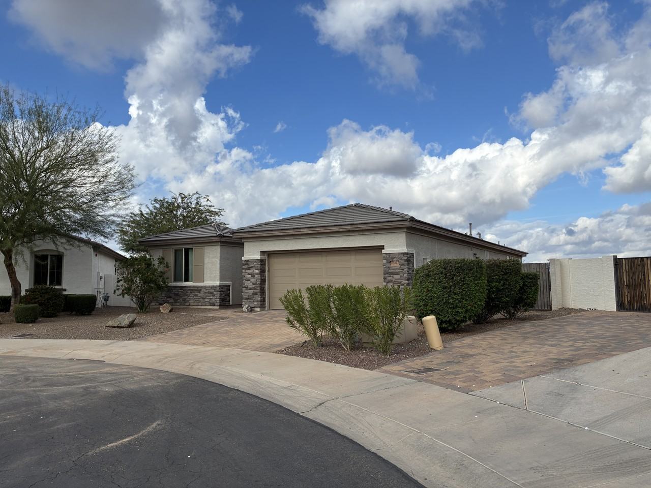 24827 N 106th Dr - Photo 3 of 45