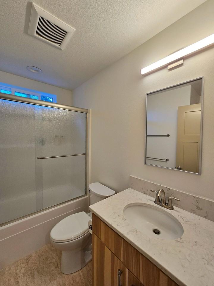 471 Overlook Dr - Photo 7 of 18