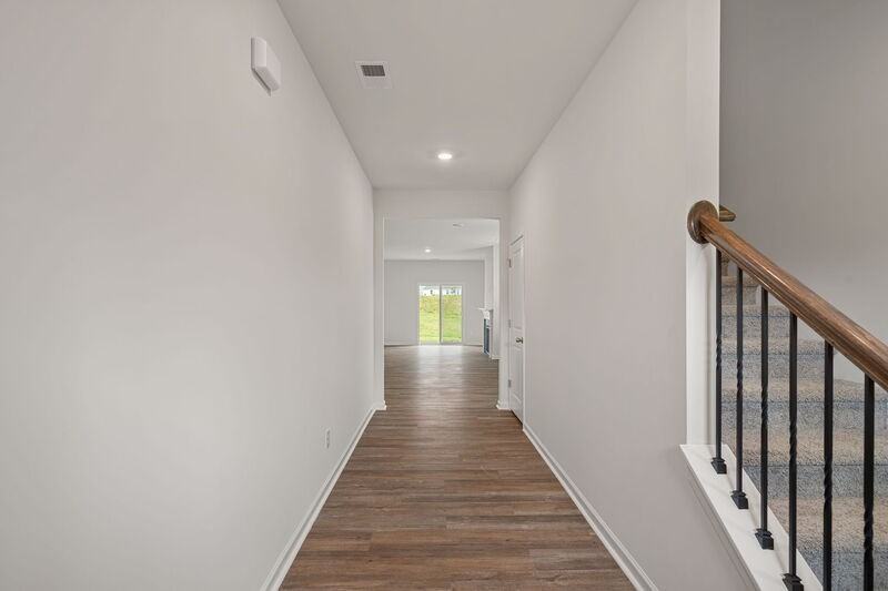 171 Old Home Rd - Photo 4 of 24