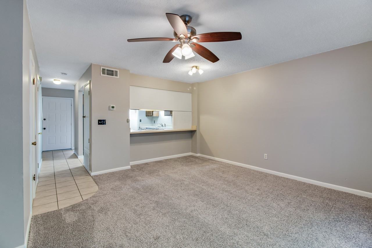 23 Cape Dr Nw #C - Photo 7 of 20