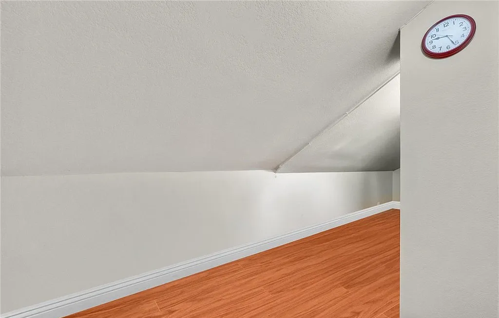 10642 Shoreline Dr #80 - Photo 2 of 13