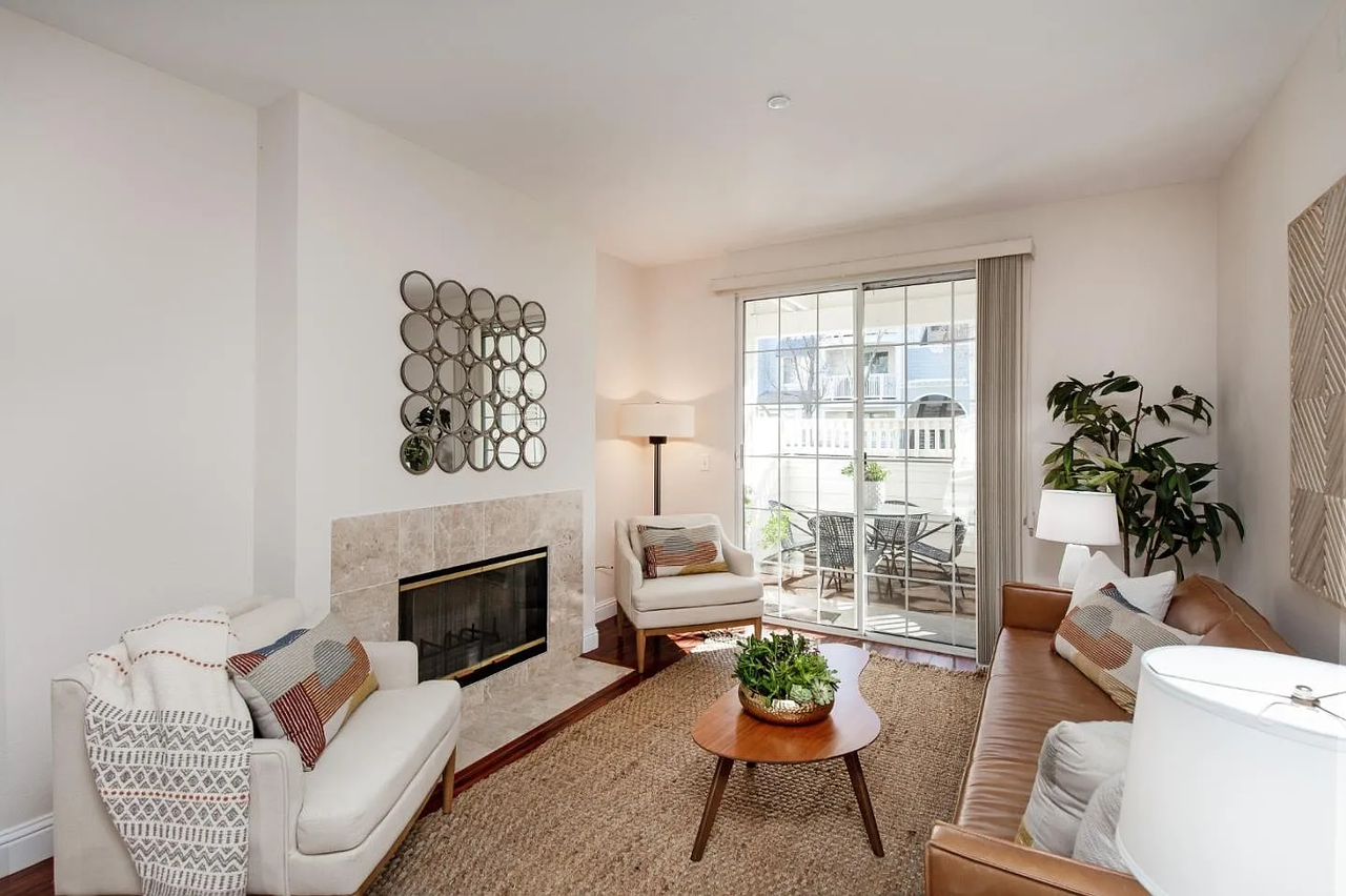 606 Arcadia Ter #103 - Photo 6 of 9