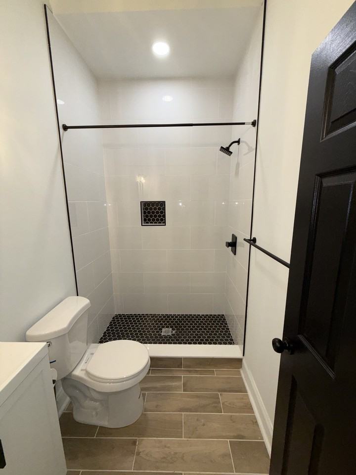 2028 Druid Hill Ave #2028DH1 - Photo 6 of 8