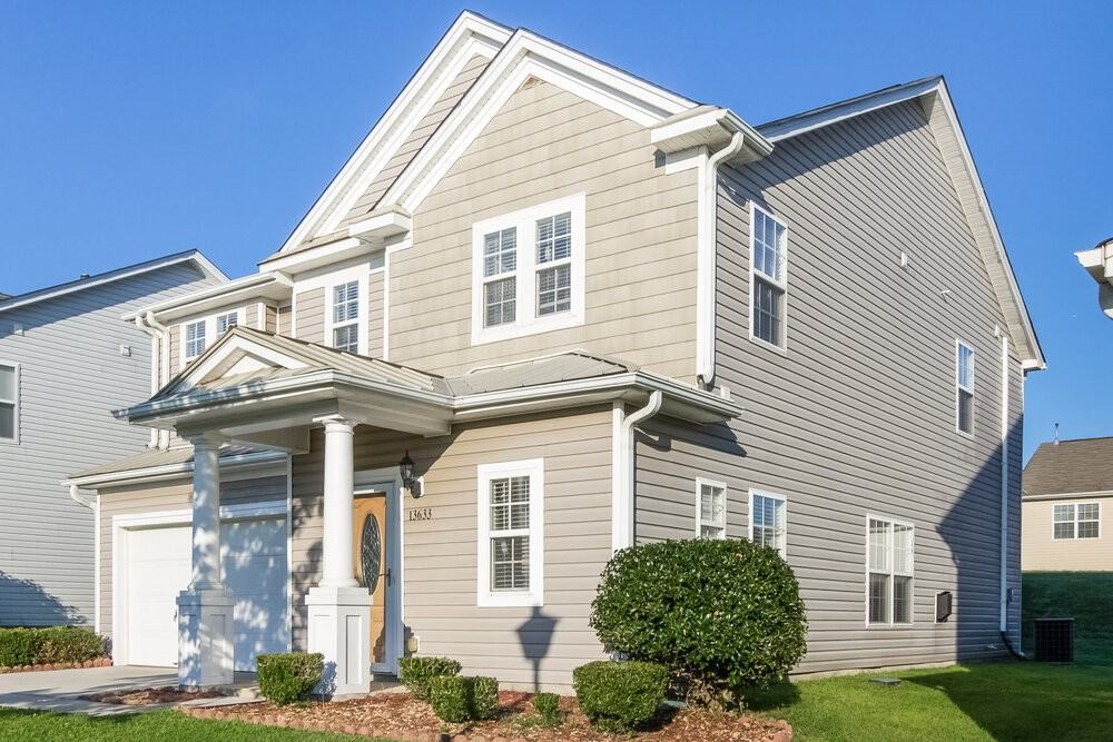 13633 Coram Pl - Photo 2 of 15