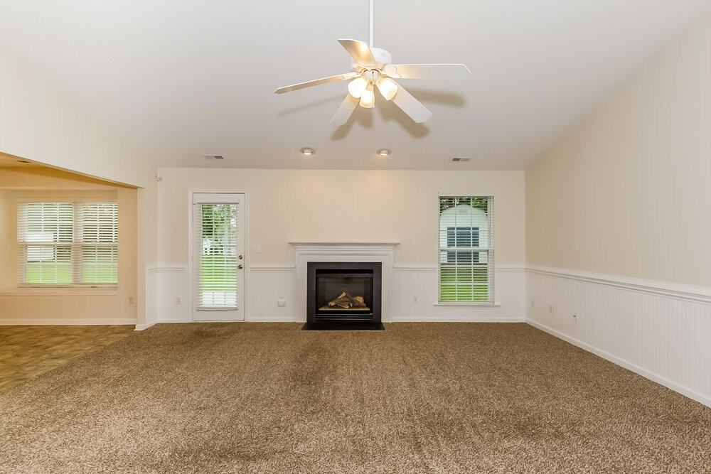 12405 Poplar Forest Dr - Photo 3 of 15