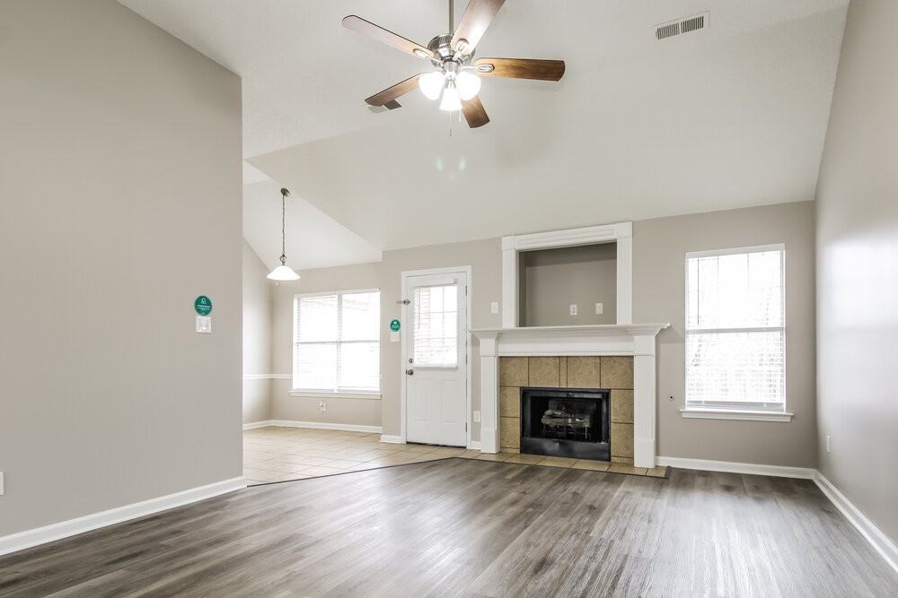 115 Clear Springs Dr - Photo 6 of 17