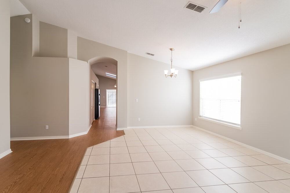 172 Afton Ln - Photo 4 of 17