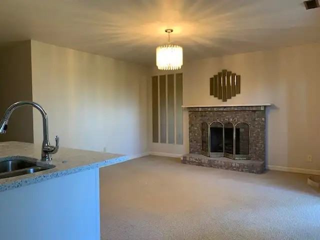 2885 Mara Dr - Photo 3 of 12