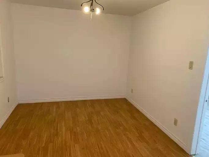 241 William St #3 - Photo 6 of 9