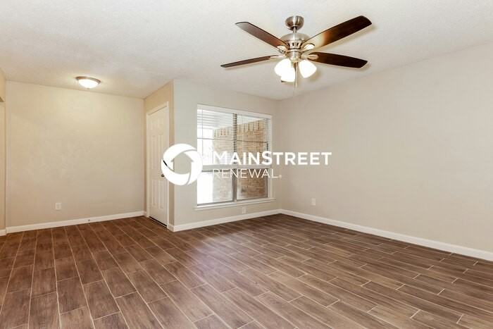 414 Crusader Dr - Photo 3 of 16