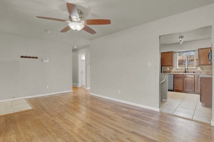 13 N Dartmouth St - Photo 6 of 29