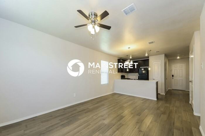 2311 Alcantara Ave - Photo 4 of 18