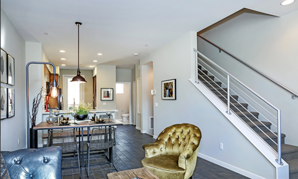 3921 Eagle Rock Blvd #27 - Photo 4 of 23