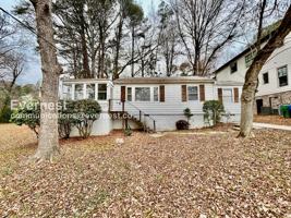 featured image of 1738 Duke Rd