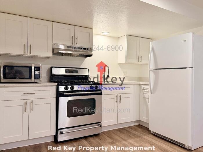 8701 W 3150 S #B - Photo 2 of 12