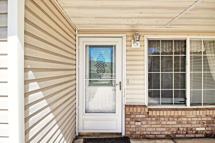 850 Henry Cir - Photo 7 of 28