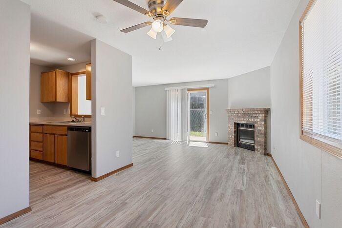 4632 Sw 156th Ave - Photo 3 of 42