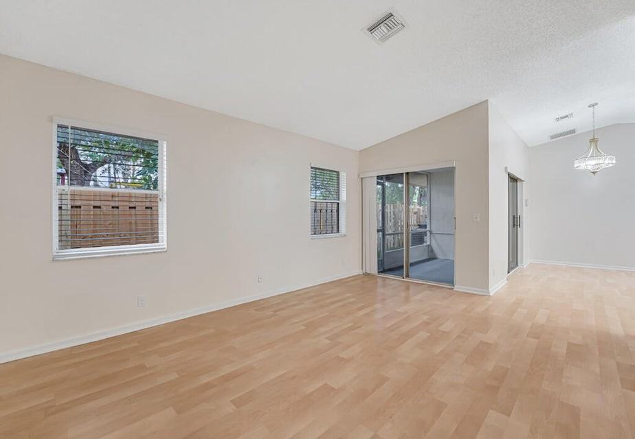 13730 Sunflower Court - Photo 7 of 8