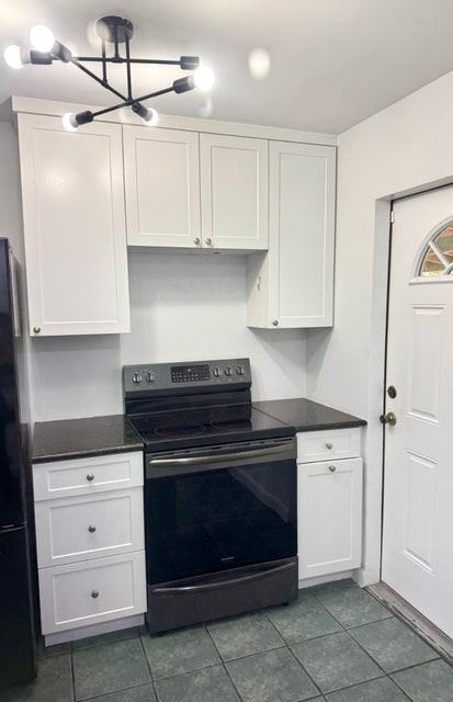 3941 Tuskegee Drive - Photo 4 of 6