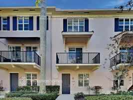 featured image of 156 Greenwich Cir