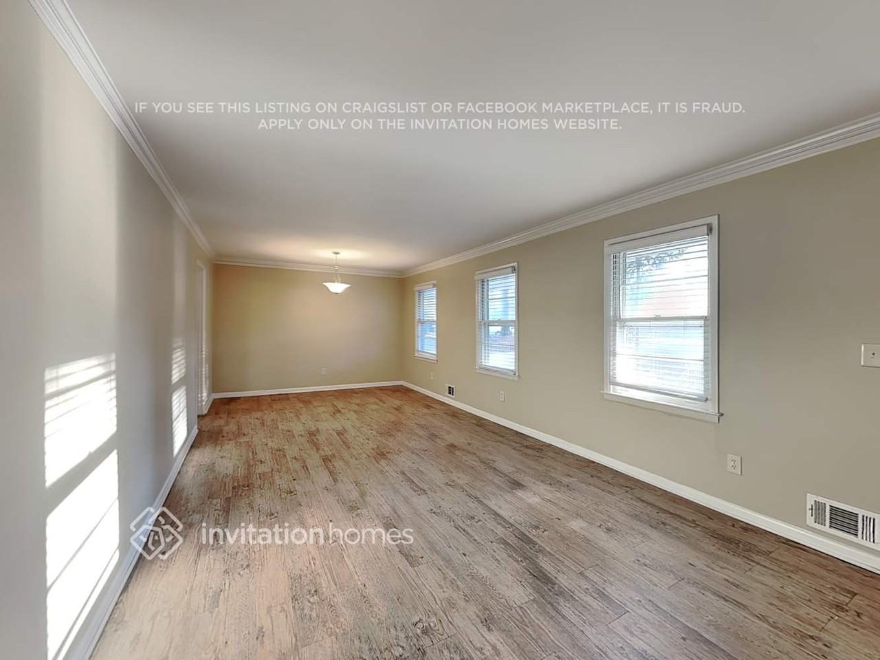 686 Rollingwood Pl - Photo 5 of 20