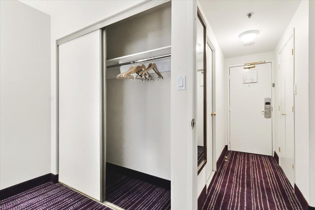 2170 Avenue Lincoln - Photo 7 of 12