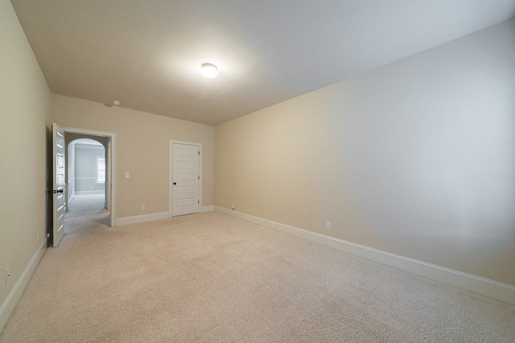 21 Sword St - Photo 7 of 50