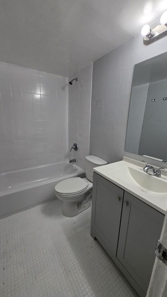 16951 Northeast 18th Avenue #4 - Photo 2 of 9