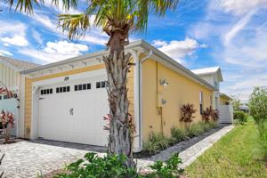 featured image of 109 Salt Shaker St