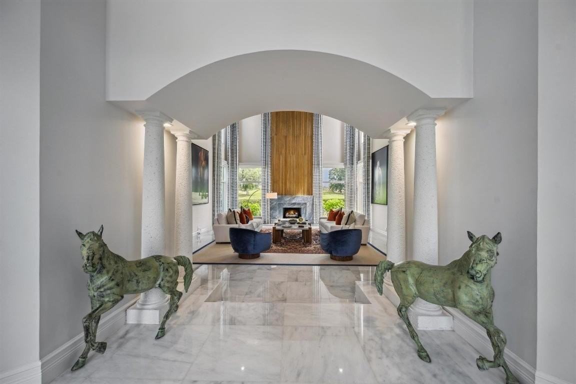 11663 Maidstone Dr - Photo 5 of 37