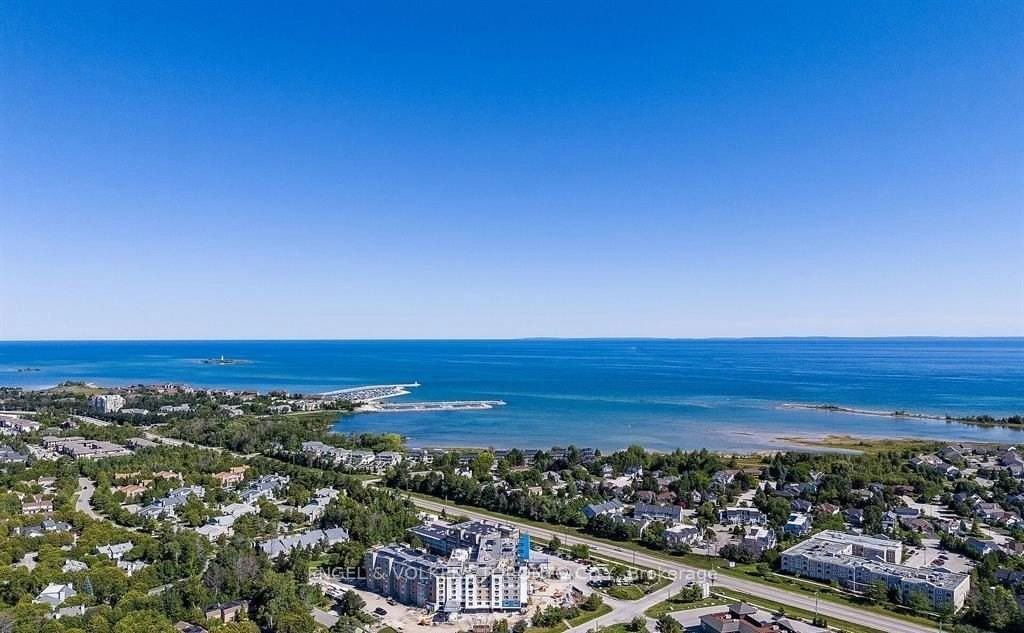 4 Kimberly Lane E 327 - Photo 2 of 29