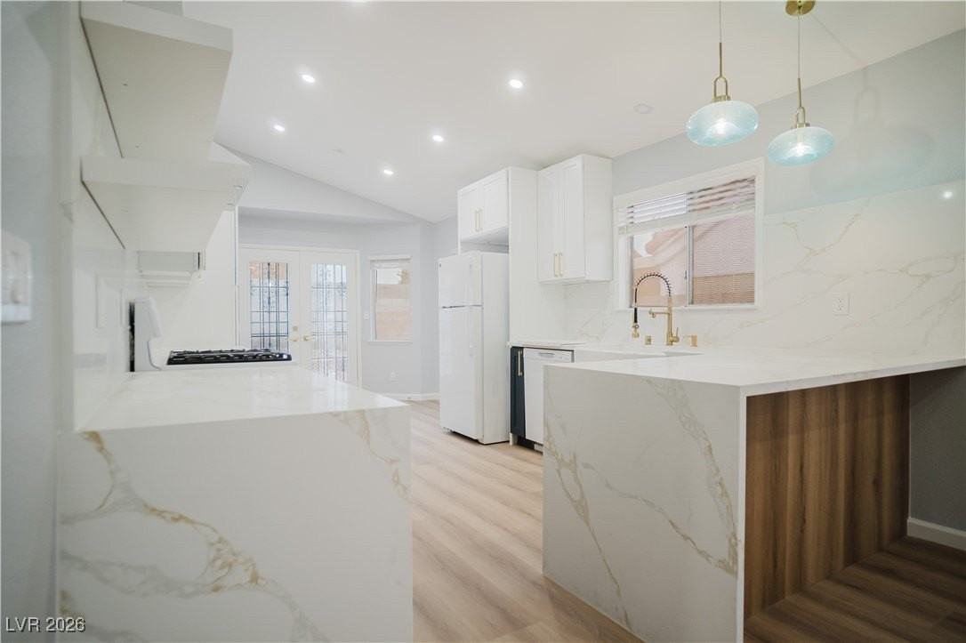 9032 Quiet Cove Way - Photo 6 of 25