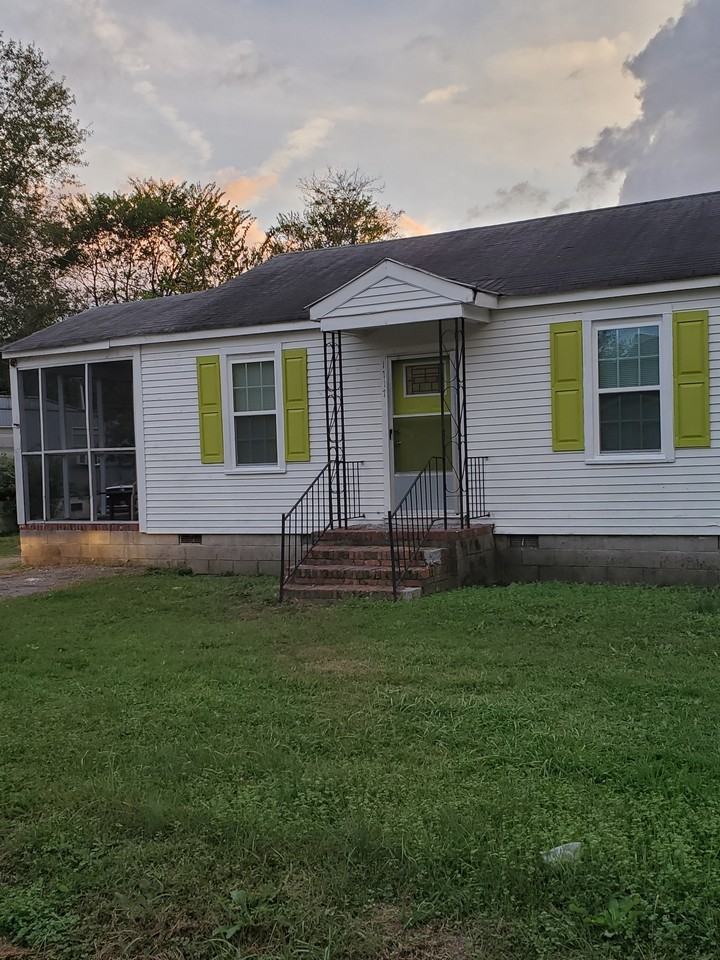 1717 Dairy St #1 - Photo 6 of 6