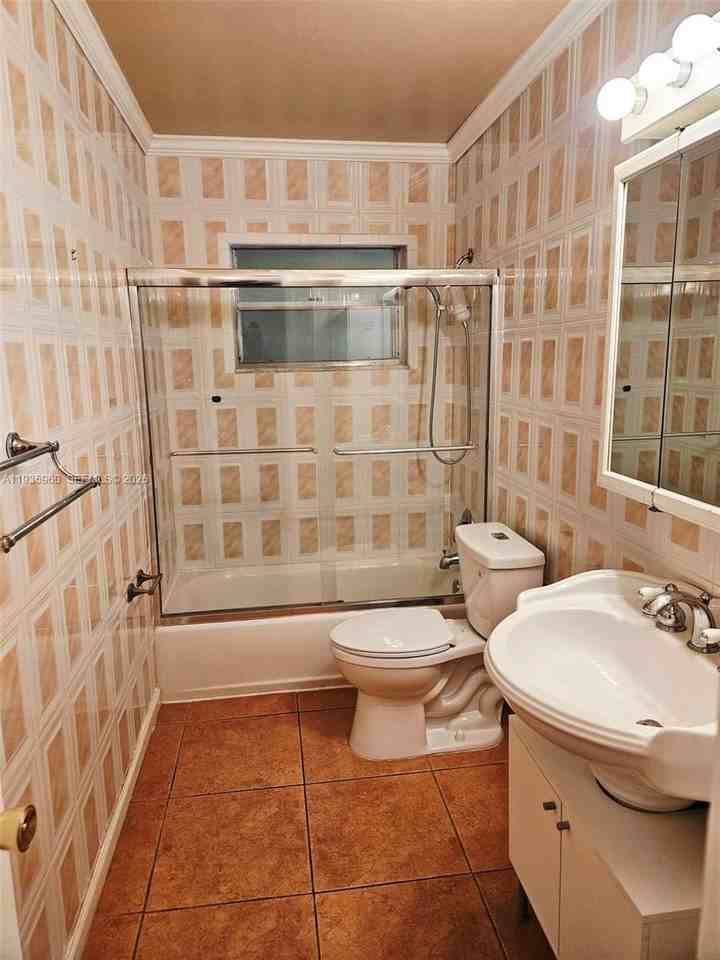 5140 Sw 40th Ave #24C - Photo 4 of 31