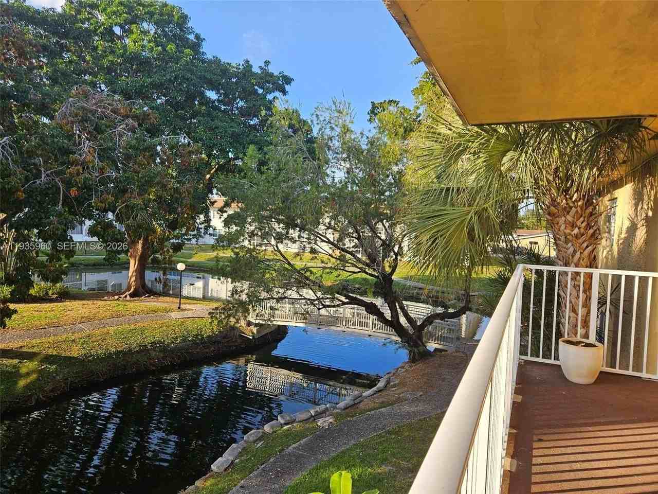 5140 Sw 40th Ave #24C - Photo 5 of 31