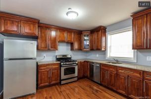 featured image of 322 E Harrison St