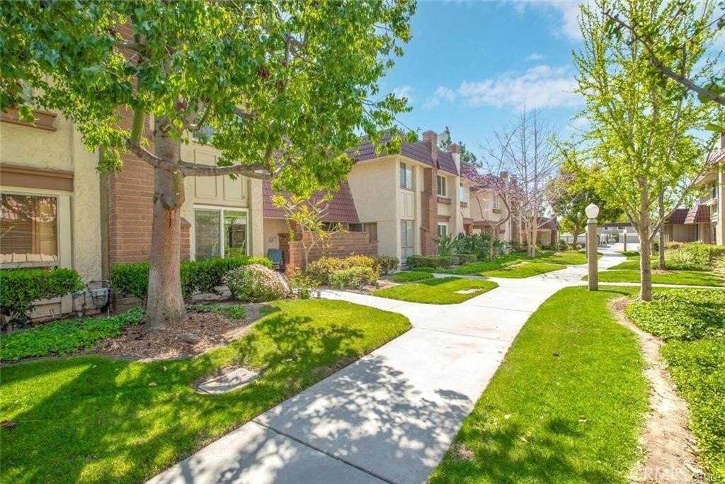 11255 Morgen Way - Photo 2 of 50