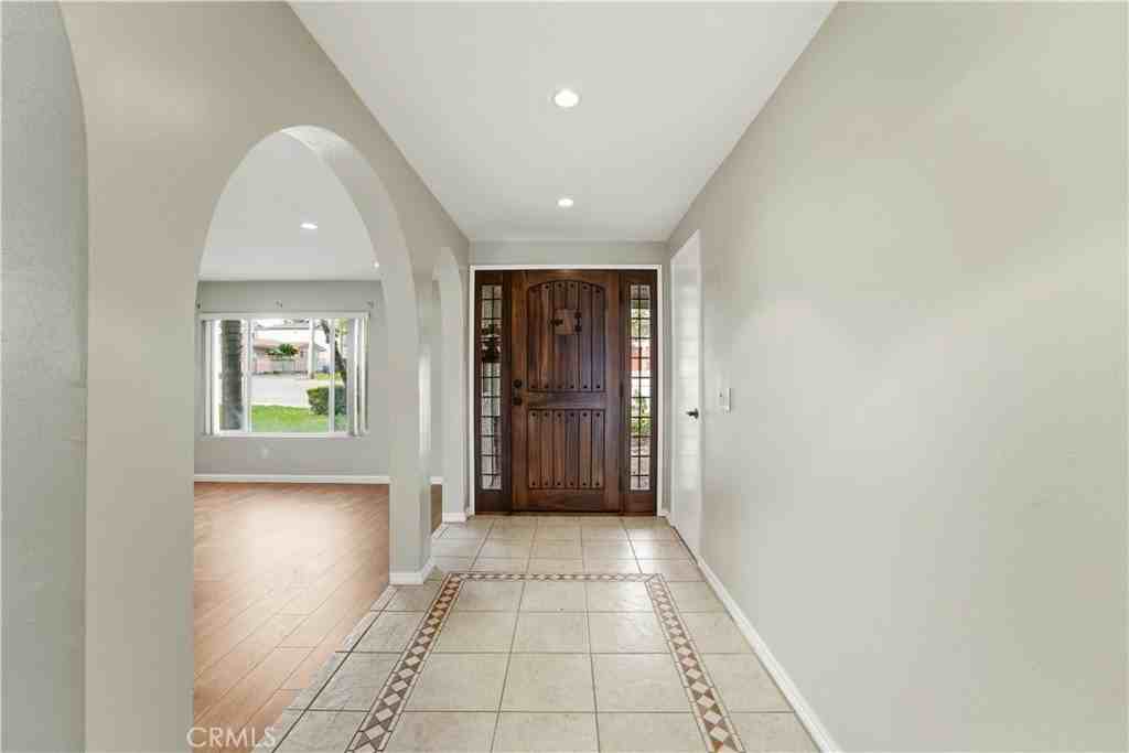 16650 Rinaldi St - Photo 3 of 35