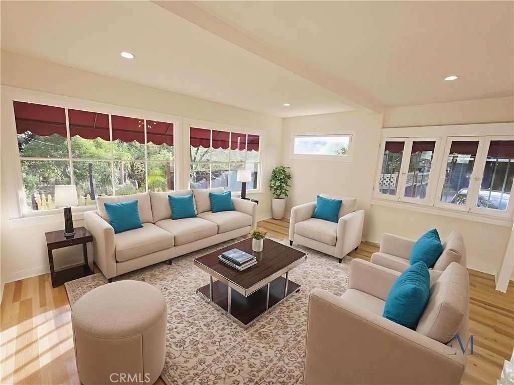 533 Sturtevant Dr #A - Photo 3 of 34