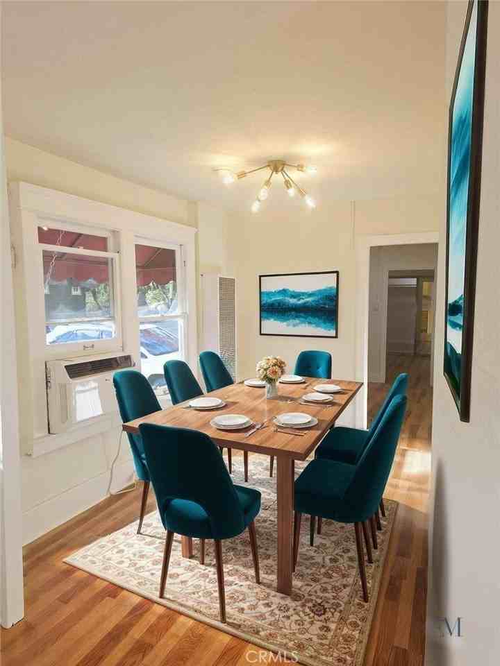 533 Sturtevant Dr #A - Photo 5 of 34